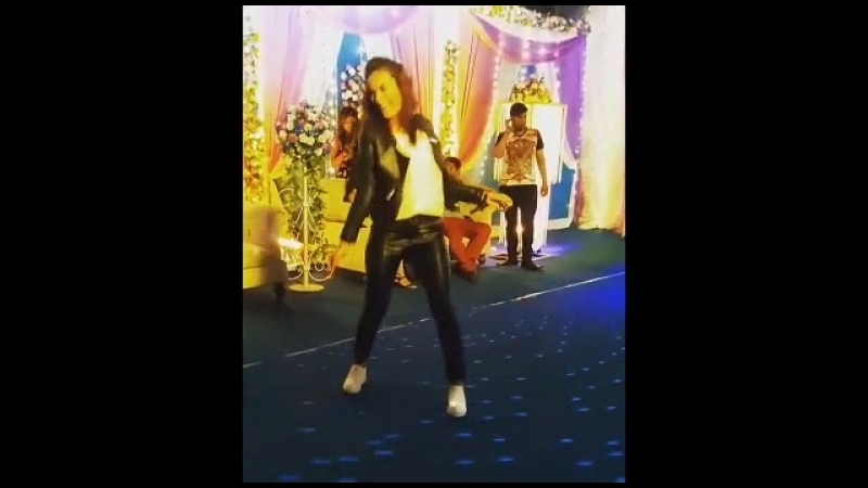 Surbhi Jyoti (Dance) Сурбхи Джиоти 💙