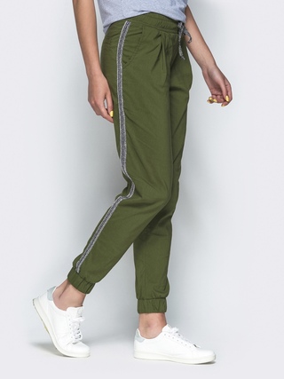 брюки болотного цвета. штаны болотного цвета. штаны болотного цвета. брюки женские hailys khaki. брюки pinko зеленый.