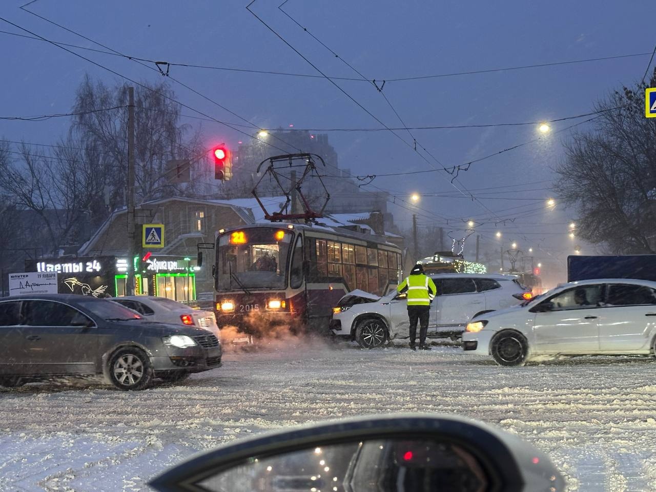 Вчера.  ДТП на улице Ильинская Это картинка